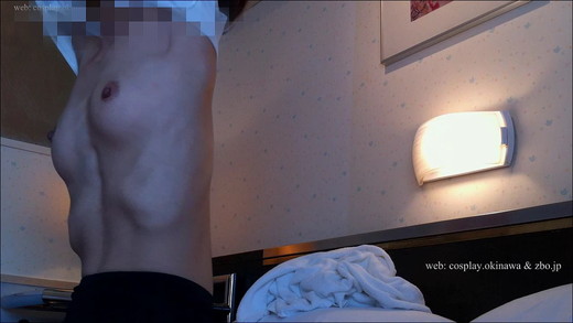 ★４　FC2コンテンツマーケットアダルト　から　【衝撃！】清楚な人妻が寝起きに美乳をわしづかみにして、これでもかという激しいオナニーをしていた。